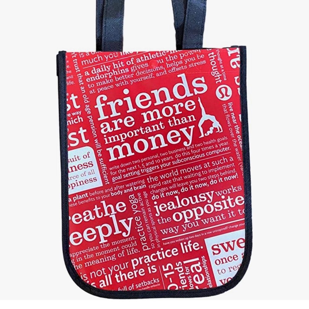 Lululemon bag